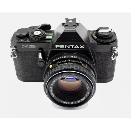 Пленочная фотокамера зеркальная Pentax MG SMS Pentax 50mm f/1.7 Пленочная фотокамера зеркальная Pentax MG SMS Pentax 50mm f/1.7